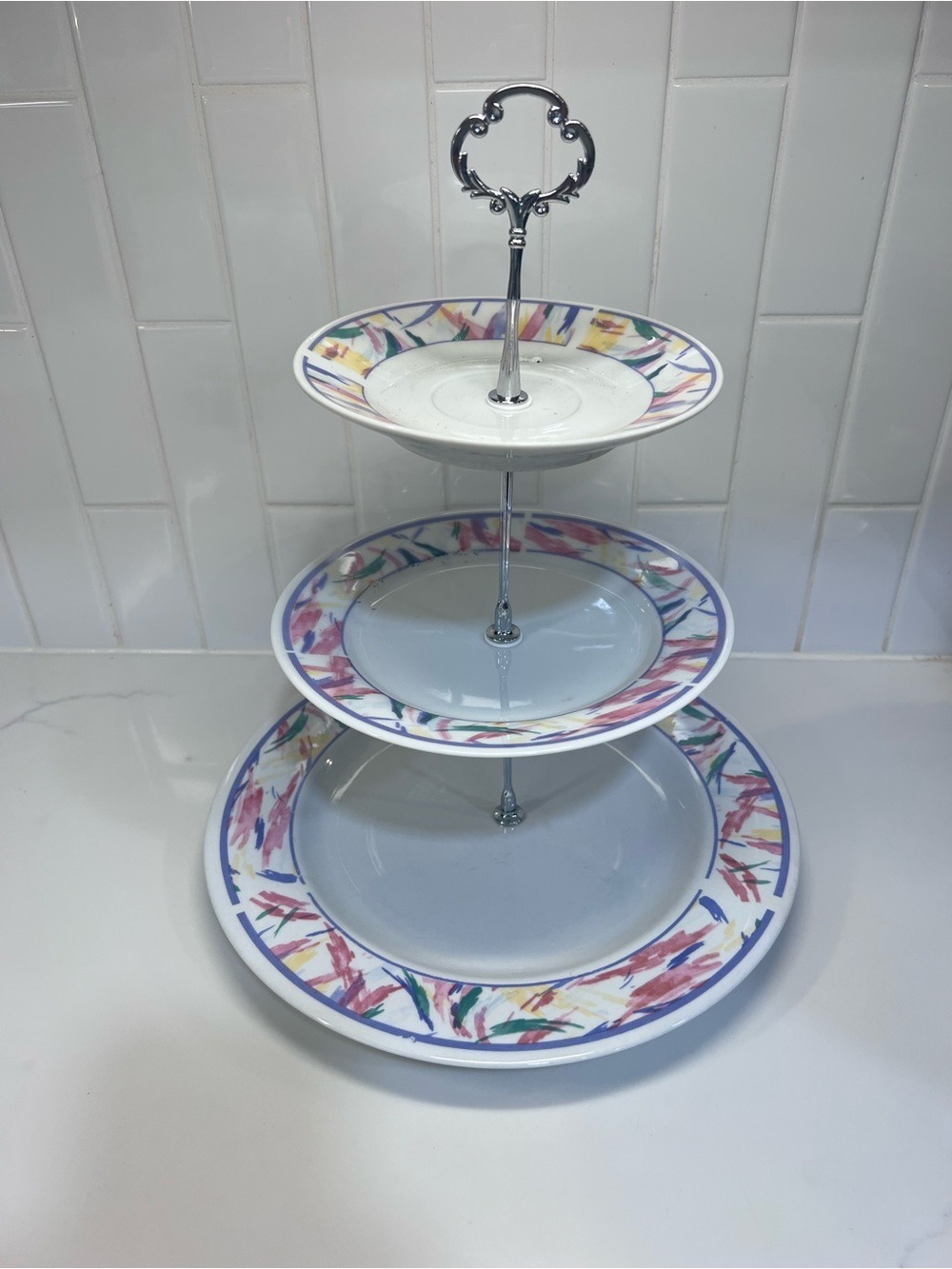 3 Tiered Dessert Stand Watercolor Splash Patterned Plates With Silver Connectors